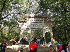 -灵岩山风景区