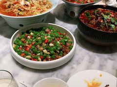 -雀蓝川菜(奥体广场店)