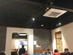 大堂-北平食府·北京烤鸭(北京西站六里桥店)
