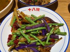 -十八碗(海口吾悦广场店)