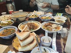 -蓝田九大碗民俗食府(蓝田店)