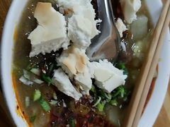 -老字号贾家肉丸糊辣汤(光明巷店)