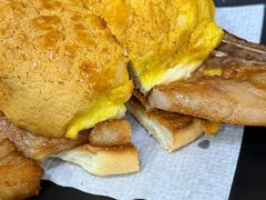 猪扒包-牛记咖喱美食(十月初五日街店)