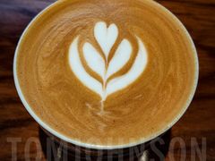 -Line 咖啡(石厦花园店)