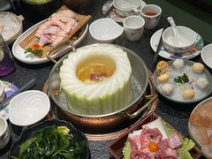 -得意咚瓜·顺德鱼生·冬瓜火锅(深圳首店)