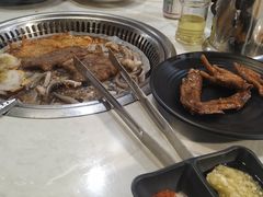 -明洞轩正统韩国自助烤肉大渡口店(新天泽国际广场店)