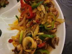 -覃记海鲜美食餐厅