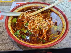 -杨大叔爱面子·四川小吃(岗头店)