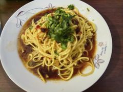 -肉孜古丽烤肉凉皮店