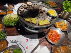 -悟能八戒烤肉自助(秦隆步行街店)
