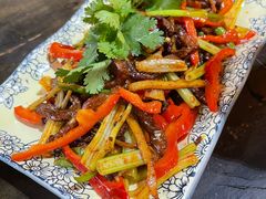 -乐山食古香跷脚牛肉