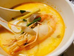 冬阴功-大头虾越式风味餐厅(光明广场店)
