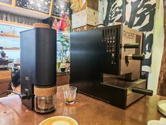 -六月花园咖啡馆(中关村东路店)