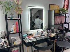 -ME觅妆·定制美妆·彩妆私教(菱角湖店)