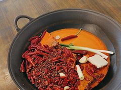 -黄潇洒老火锅(九眼桥宏济巷店)