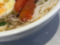 -蒙自源米线(东城星河城店)