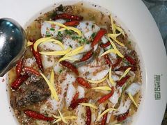 -渔语鱼酸菜鱼新川菜(来福士店)