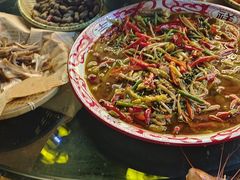 -去吃小龙虾·江湖菜·烧烤(南滨路店)