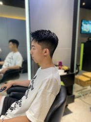 -不迫先生专业男士剪发