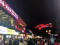 -八一好吃街·高品美食广场