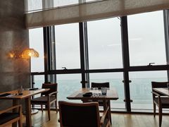 靠窗位-解放碑威斯汀酒店-知味国际美食餐厅