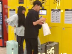 -军事博物馆(地铁站)