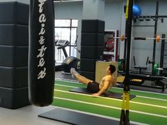 -Freedom Fitness私教健身俱乐部(徐虹北路店)