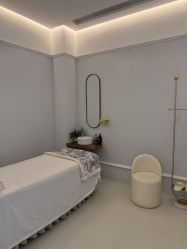 -苑苑vbeauty科技美容SPA