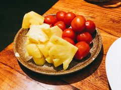 自助水果-滇香肴·云南菜蒸汽石锅鱼(云南北路店)