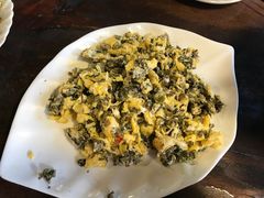 树皮炒蛋-民食香·腊排骨野生菌美食(木府店)