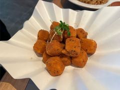 黑松露脆皮豆腐粒-桂满陇·杭州小馆(巴黎春天浦建店)