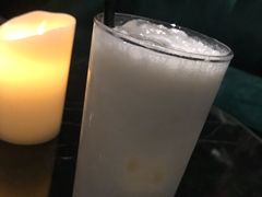 -TASTE ROOM Bar