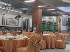 -华庭食府(光明店)