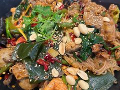 -醉人椒麻辣香锅(王府井喜悦店)