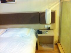 -莫泰酒店(哈尔滨秋林医大一院地铁站店)