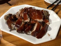 -黄记四更烤乳猪店