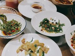 -黄泥岗·地道湖北菜(奥特莱斯店)