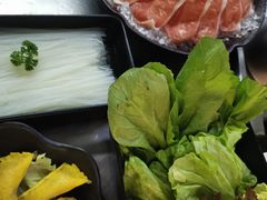 -马家斑.鲜鱼火锅(松湖万科店)