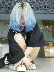 -变画·发型STUDIO