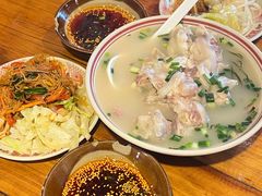 -老方桌烂蹄花川菜馆(九龙坡店)