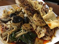 -八一好吃街·高品美食广场