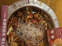 -弓虽昌焖烧鸡(大竹林店)