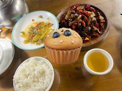 -隔壁老王·家常云南菜(花巷店)