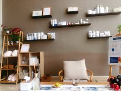 -JNK皮肤管理中心