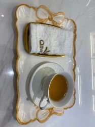 -香港倾城国际·美容美体中心