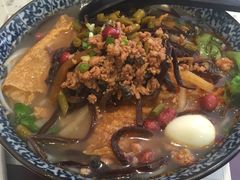 -螺世纪螺蛳粉·桂味小排档(裕德店)