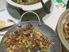 -绿草地·湘菜(7mall店)