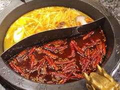 鸳鸯酸菜锅-蜀大侠火锅(四川北路店)