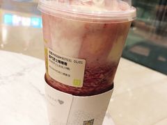 霸气芝士莓莓莓-奈雪的茶(青岛卓悦里INTOWN店)