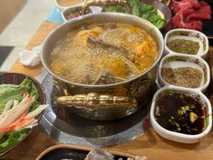 -汉江山料理级自助烤肉黑金冠(周口好吃城店)
